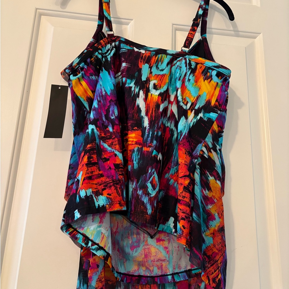 Vibrant Multicolor 2 piece bathing suit - Picture 3 of 5